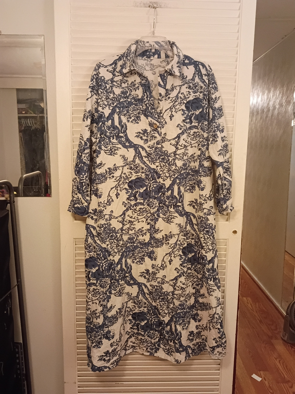 Floral Toile Shirt Dress in Blue and Cream - Picture 2 of 8
